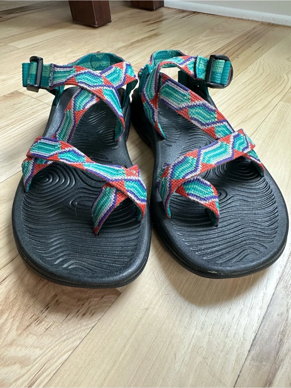 Great Condition! Chaco Teal Multicolor Adjustable Strap Sandals